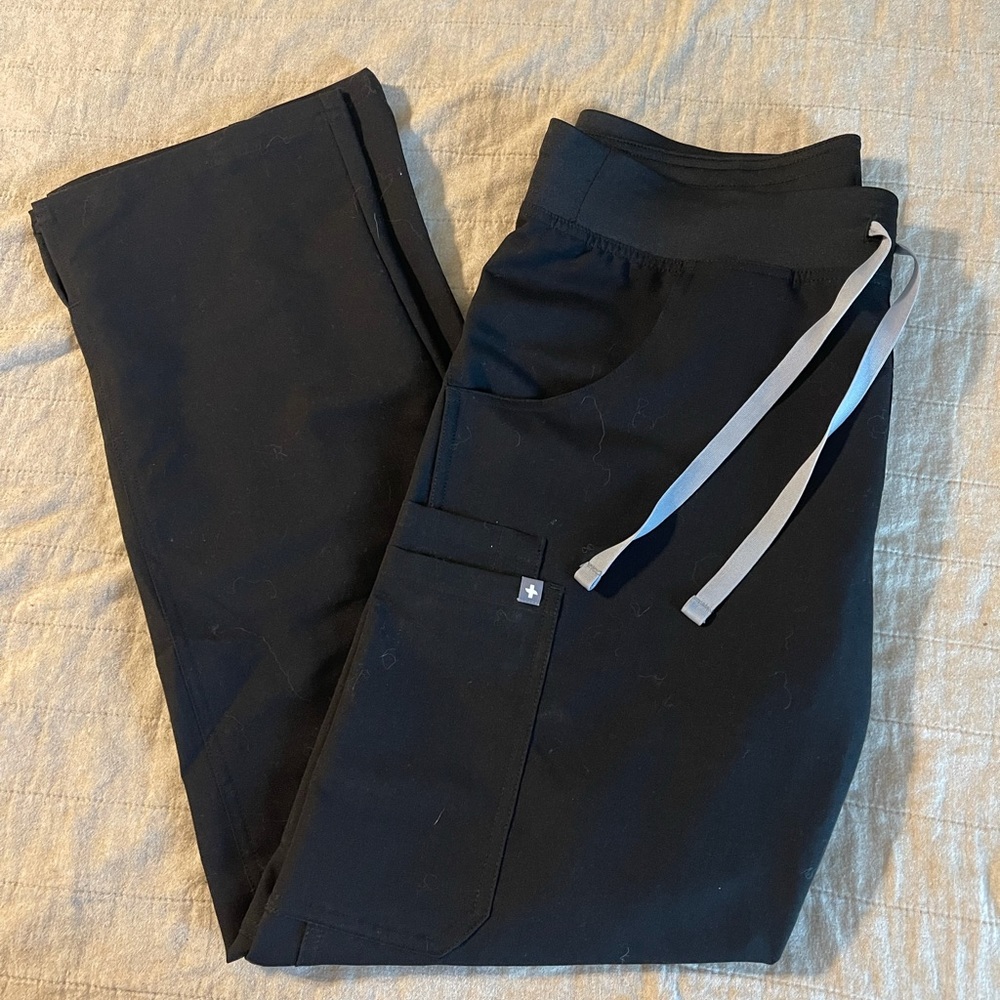 FIG Kade Cargo Scrub Pant